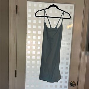 HALARA criss cross easy peasy dress